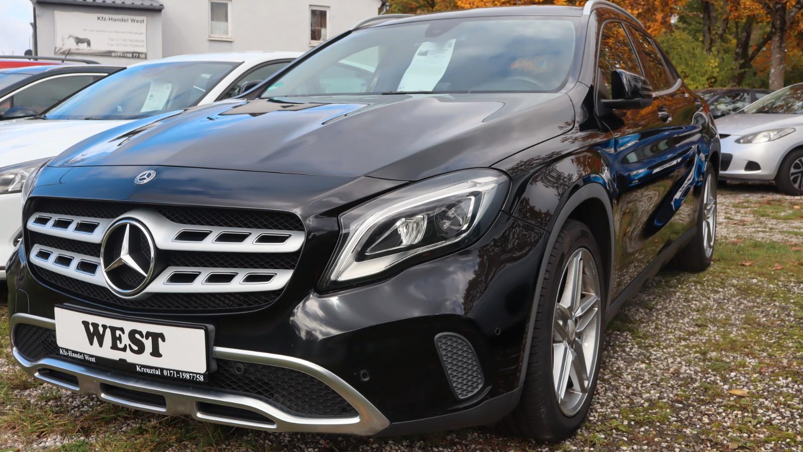 Mercedes-Benz GLA 200