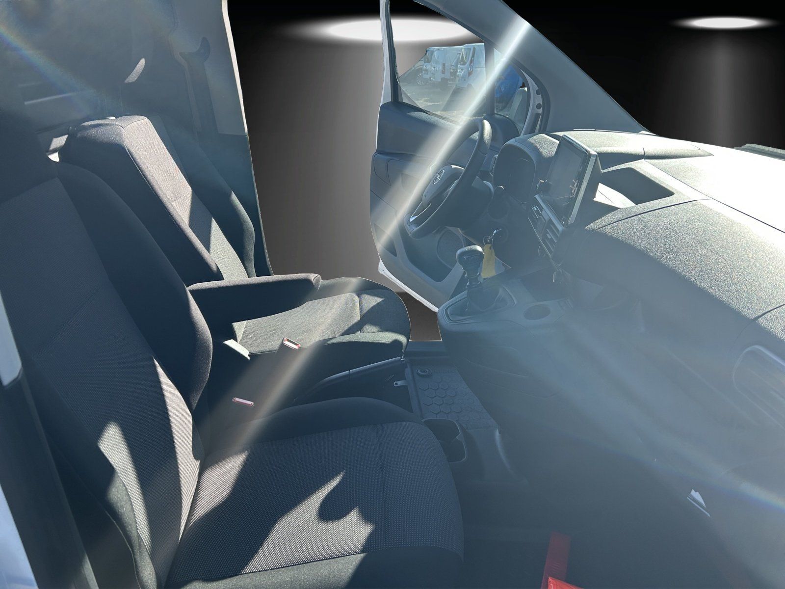 Fahrzeugabbildung Opel Opel Combo Cargo Edition/Kamera/PDC/Klima