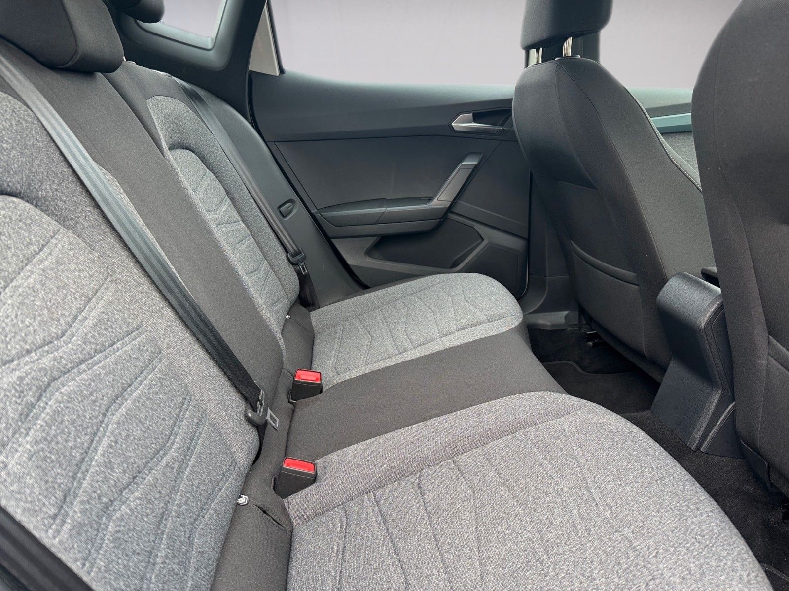 Fahrzeugabbildung SEAT Arona Xperience 1.0 TSI