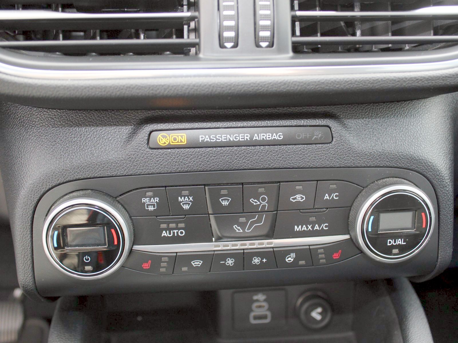 Fahrzeugabbildung Ford Kuga Titanium X 2,0 EcoBlue Start/Stopp