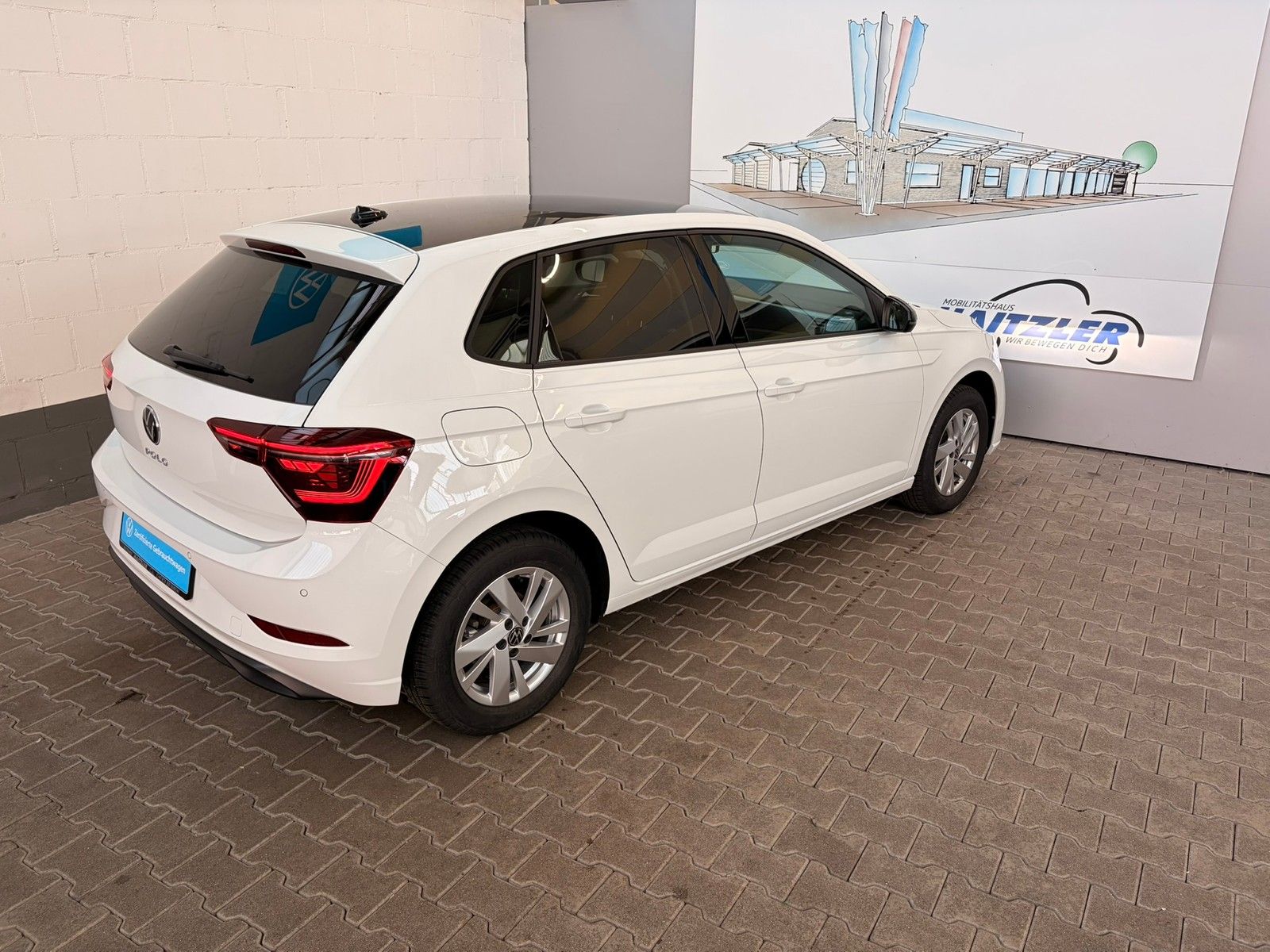 Fahrzeugabbildung Volkswagen Polo VI Style 1.0 TSI DSG +IQ Light +ACC +Kamera