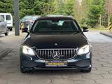 Mercedes-Benz E 220d T-Modell /Torwinkel/Ambientebeleuchtung - Mercedes-Benz E-Klasse: T Modell