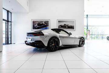 صورة 4 لـ 2025 Ferrari 12CILINDRI