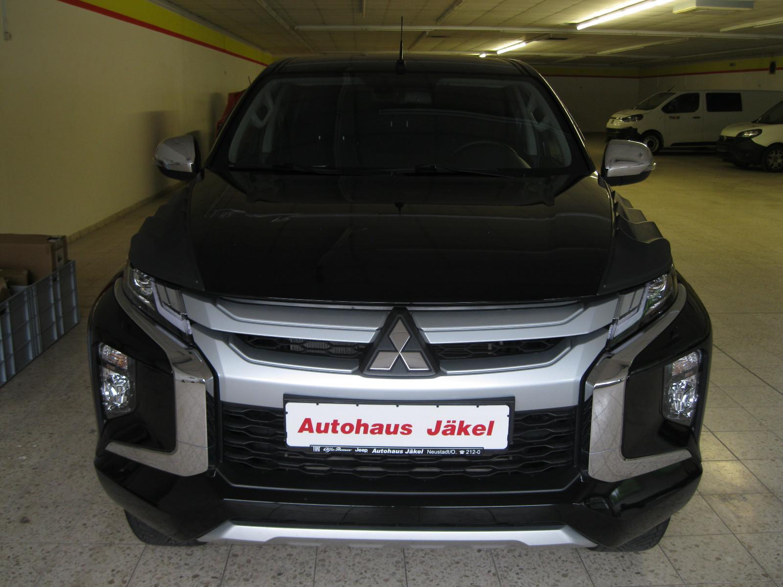 Mitsubishi L200 Doppelkabine Select 4WD - 3,1t Anhängelast