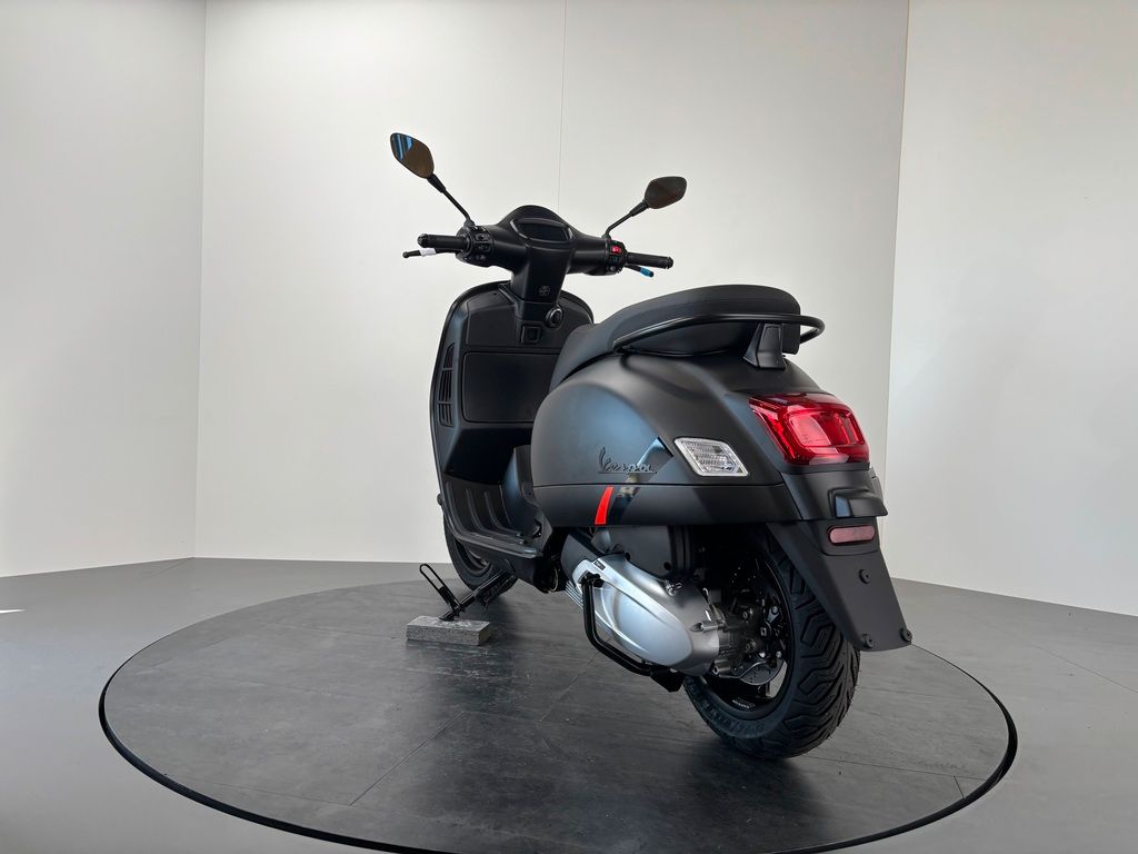 Fahrzeugabbildung Vespa GTS 310 FL SuperSport *NEUFAHRZEUG 2026*