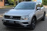Volkswagen Tiguan 2.0 TDI DSG NAVI+1.HAND+ABSTANDSTEMPOMAT - Volkswagen Tiguan: TDI Dsg