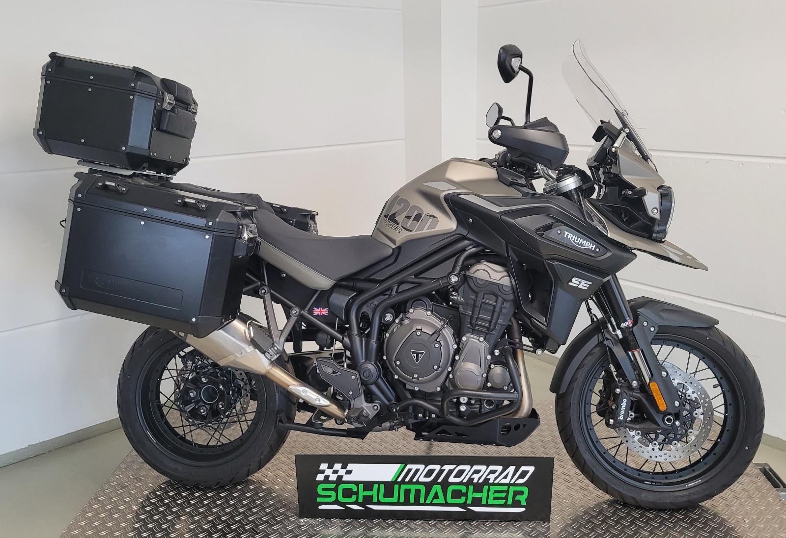 Triumph Tiger 1200 Desert **1. Hand**