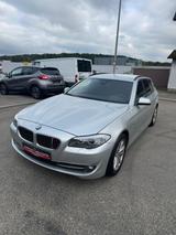 BMW 520 Baureihe 5 Touring 520 i *Automatik*Xenon* - silberne BMW 520