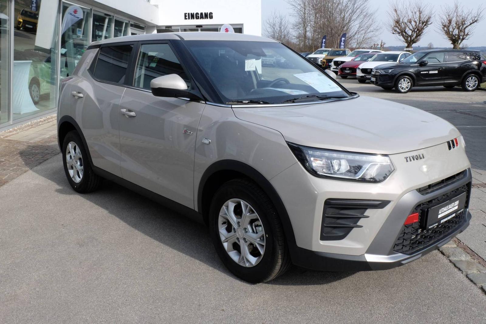 KGM TIVOLI Essential