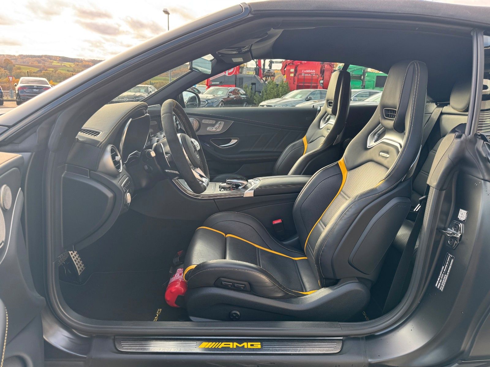 Fahrzeugabbildung Mercedes-Benz C 63 AMG S Cabrio+FinalEdition+Keramik+Carbon+