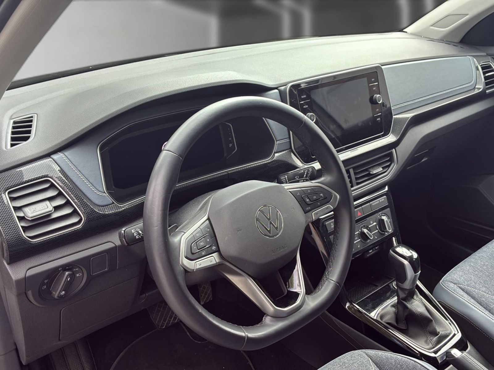 Volkswagen T-Cross - Bild 9