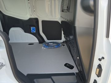 Bild 10 Ford Transit Courier -e SYNK 4 Klimaautom Parklenkass
