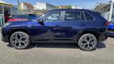 Suzuki Across: Hybridpower. Raum. Raffinesse. Effizienz - blaue Suzuki Across