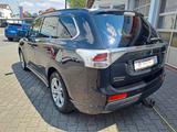 Mitsubishi Outlander 2.0 ClearTec Invite 2WD - Mitsubishi Outlander Invite mit Benzin-Antrieb
