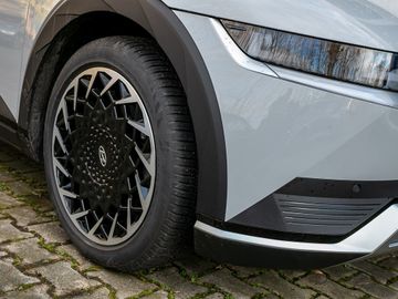 Hyundai Ioniq 5 Basis Elektro Autobahnassistent Navi