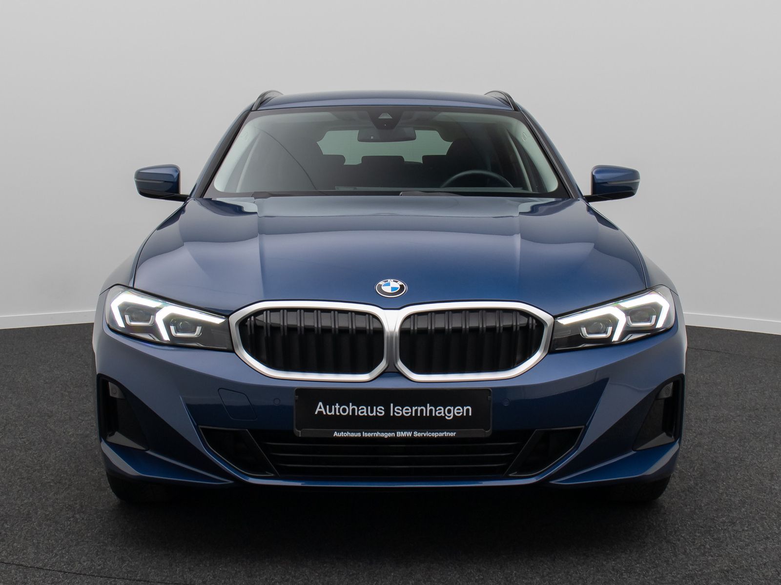 Fahrzeugabbildung BMW 318i  DAB CockPit+ PDC LED Geschwindigkeitsreg.