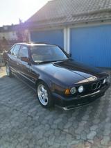 BMW M5 E34 Nürburgring Paket  - BMW M5: E34