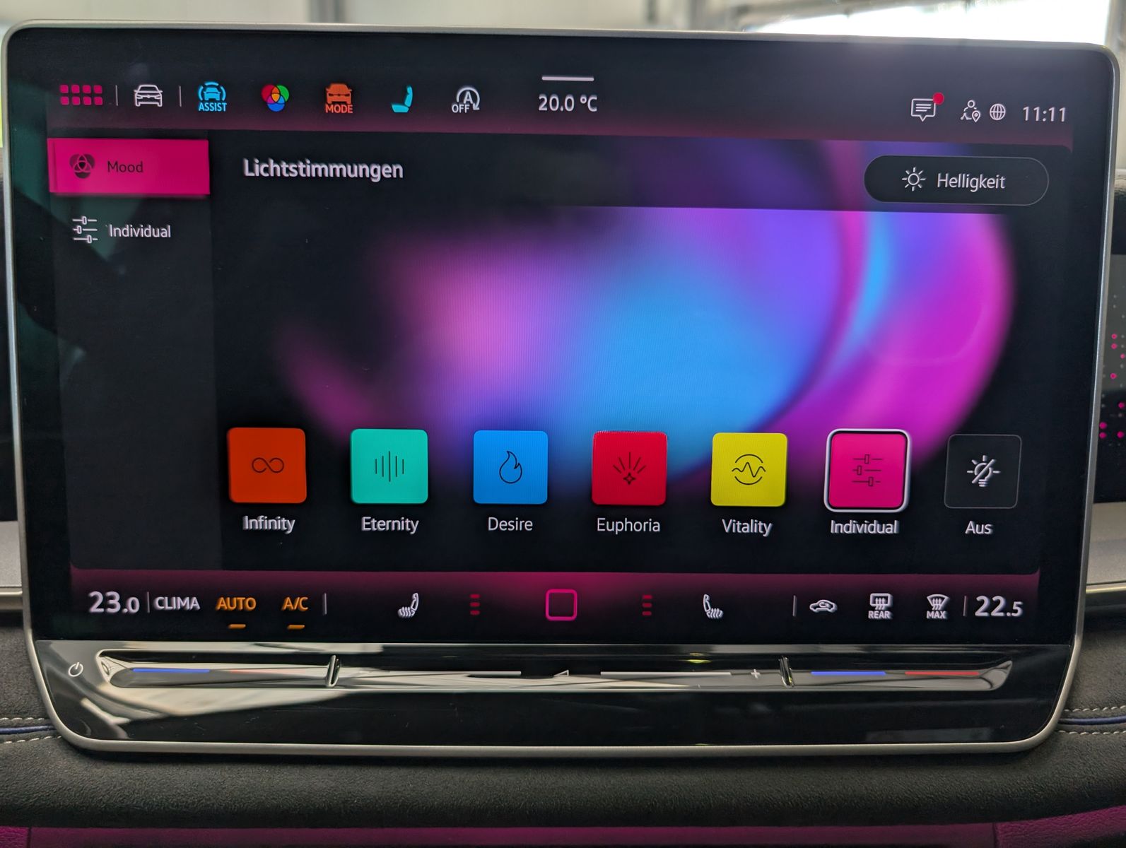 Fahrzeugabbildung Volkswagen Tayron 2.0 4M R-Line Launch Pano Matrix AHK 20"