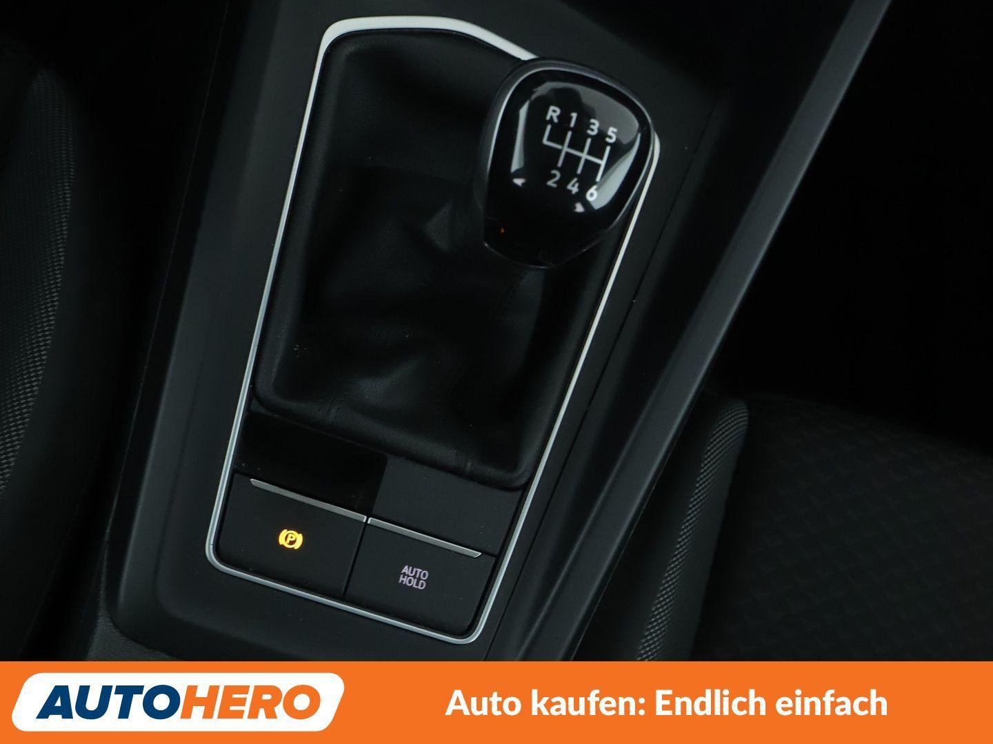 Volkswagen Golf VIII 1.5 TSI ACT Active*NAVI*VC*ACC*, миниатюра 21