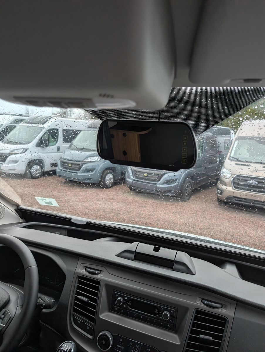 Fahrzeugabbildung Karmann Dexter 4x4 DE 570 AW AHK, Allrad, RFK, Alufelgen