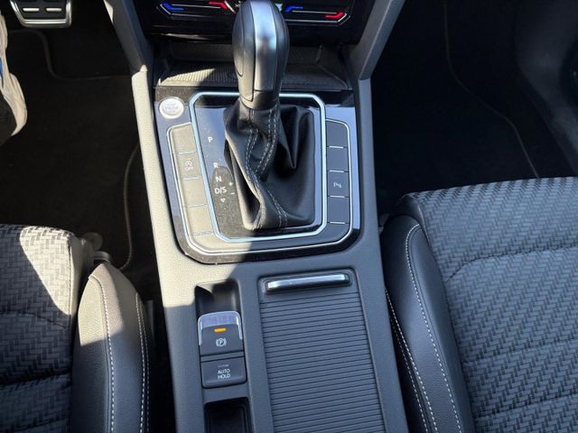 Passat Business 2.0 TDI Navi Rückfahrkamera ACC