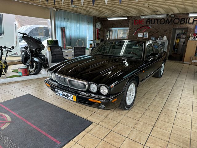 Jaguar XJ8 4.0 XJ Sovereign LEDER PDC Multifkt Tempo