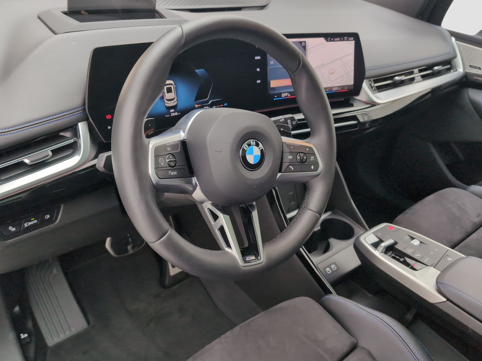 BMW 223 Active Tourer - Bild 11