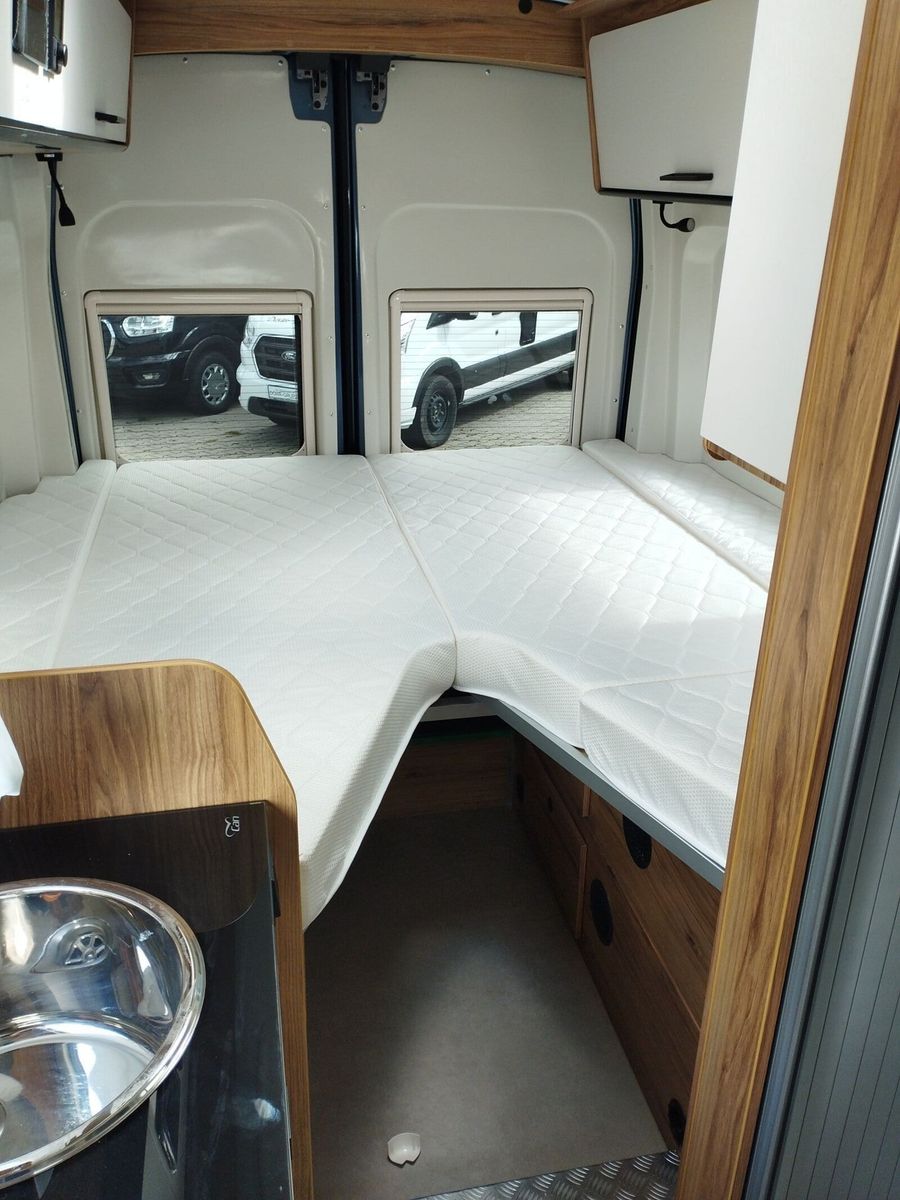 Fahrzeugabbildung Karmann Dexter 4x4 DE 570 AW Klima, Heizung 4KW, RFK