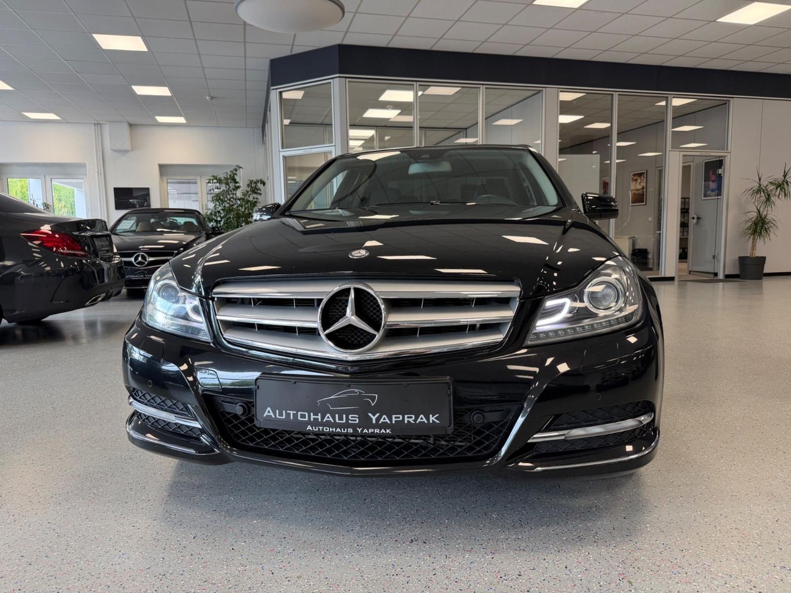 Mercedes-Benz C 350 CGI 4MATIC Avantgarde|Navi|Spurh|HK|Garan.
