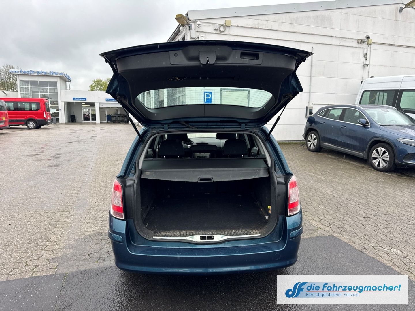 Fahrzeugabbildung Opel Astra H 1,9td Caravan Edition Temp *EXPORT