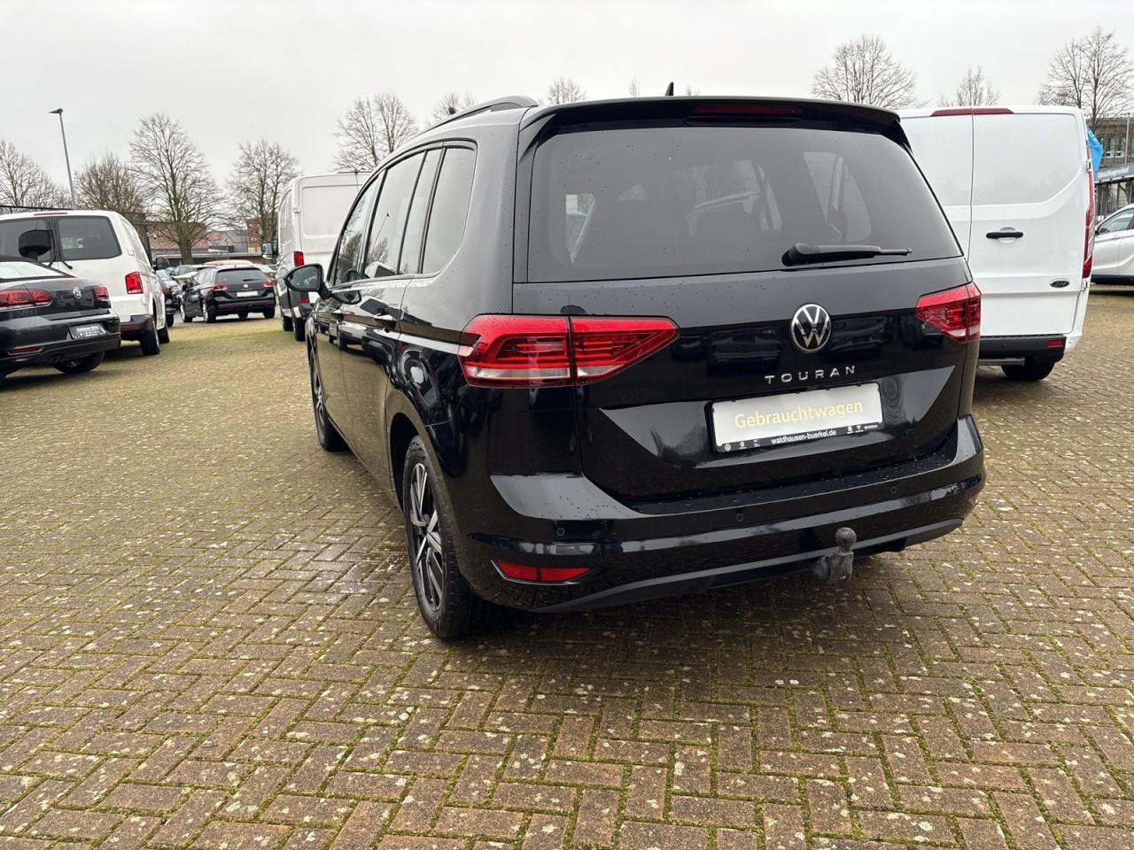 Volkswagen Touran 2.0 TDI Comfortline+AHK+7-Sitzer+Pano+RFK