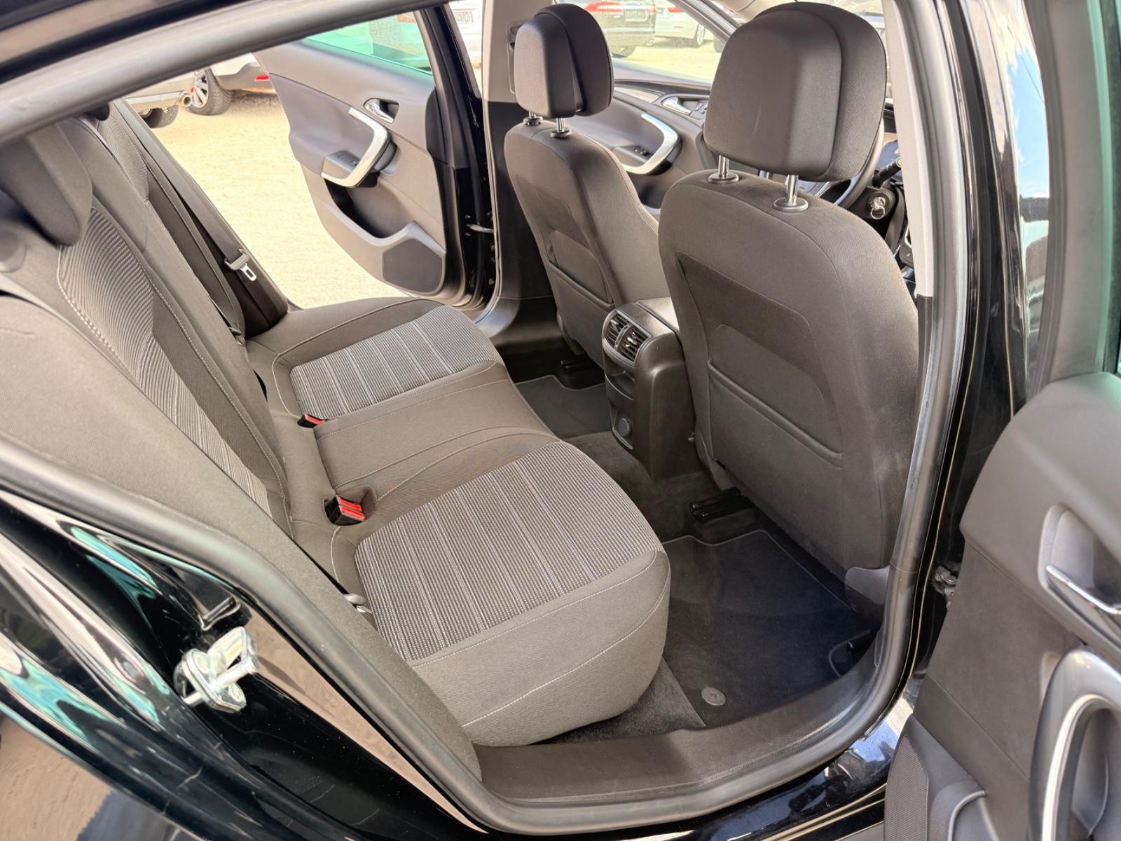 Opel Insignia A Lim. Innovation,TÜV 08.2028