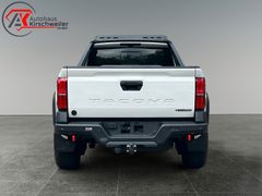 TOYOTA MY25 Tacoma Trailhunter *ON STOCK*