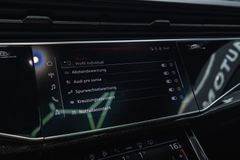 AUDI Q7 50 TDI competition plus*AHK*HU*B&O*PANO*VOLL AUDI Q7 50 TDI competition plus*AHK*HU*B&O*PANO*VOLL
