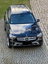 Mercedes-Benz 300 GLC 300 d 4MATIC Autom. - - Mercedes-Benz 300: A