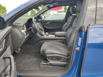 Audi Q8 - 9