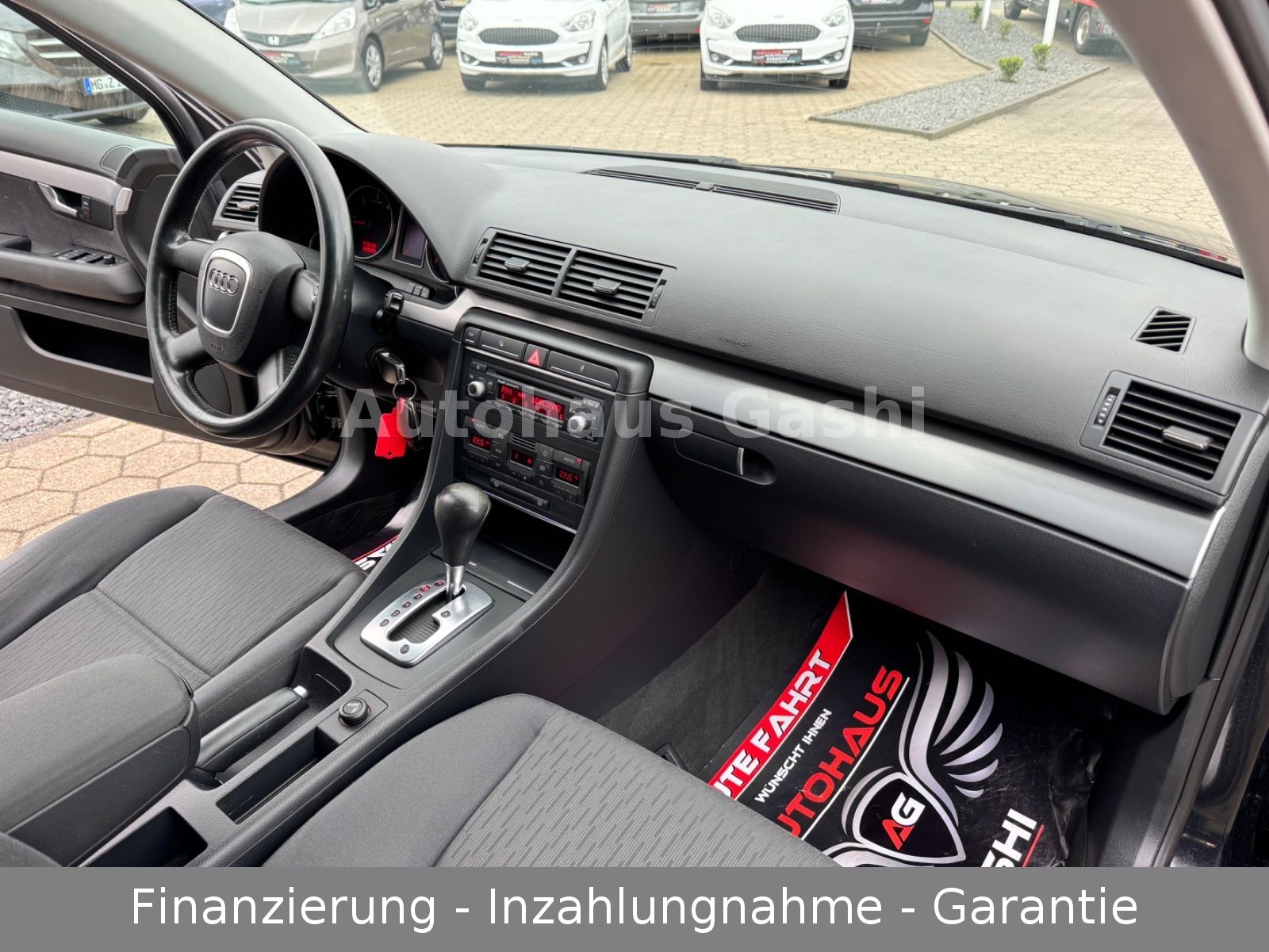 Fahrzeugabbildung Audi A4 Avant 2.7 TDI*2.Hand*Scheckheft*AHK*Tüv