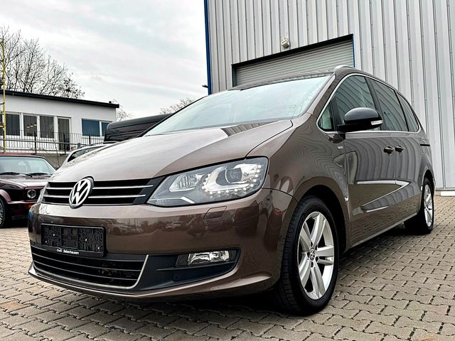 Volkswagen Sharan 2.0 TDI 7 SITZER RFKAM XENON NAVI STDHEIZ