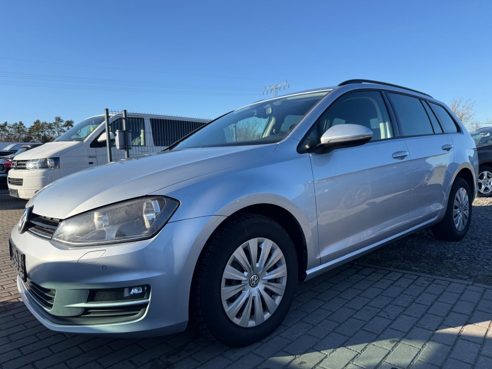 Volkswagen Golf VII Diesel TDI 110 PS TÜV bis Nov. 2027 !