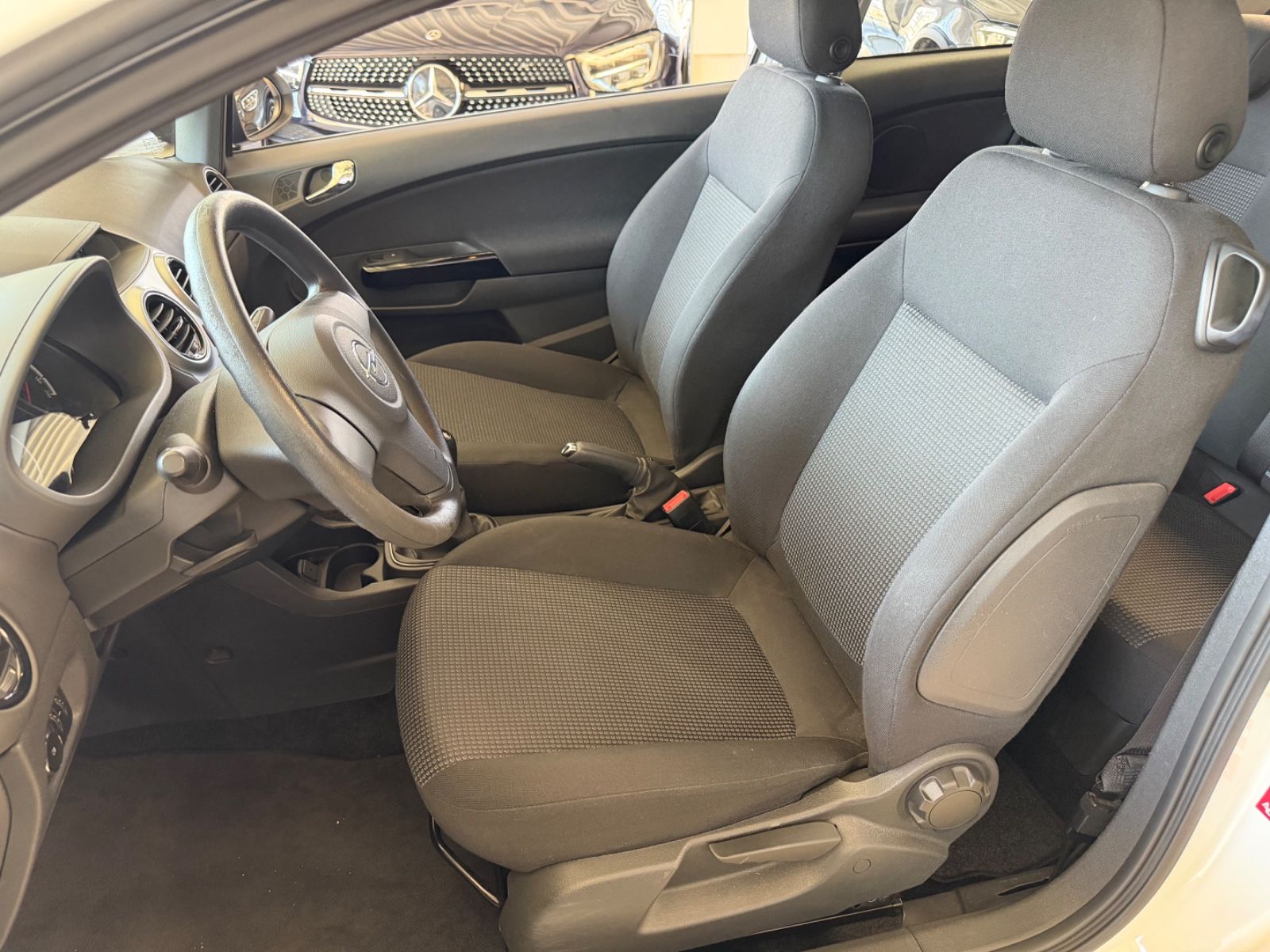 Fahrzeugabbildung Opel Corsa D Selection 1.4 *NUR 45.990KM*