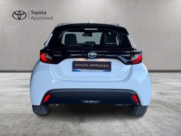 Toyota Yaris - 12
