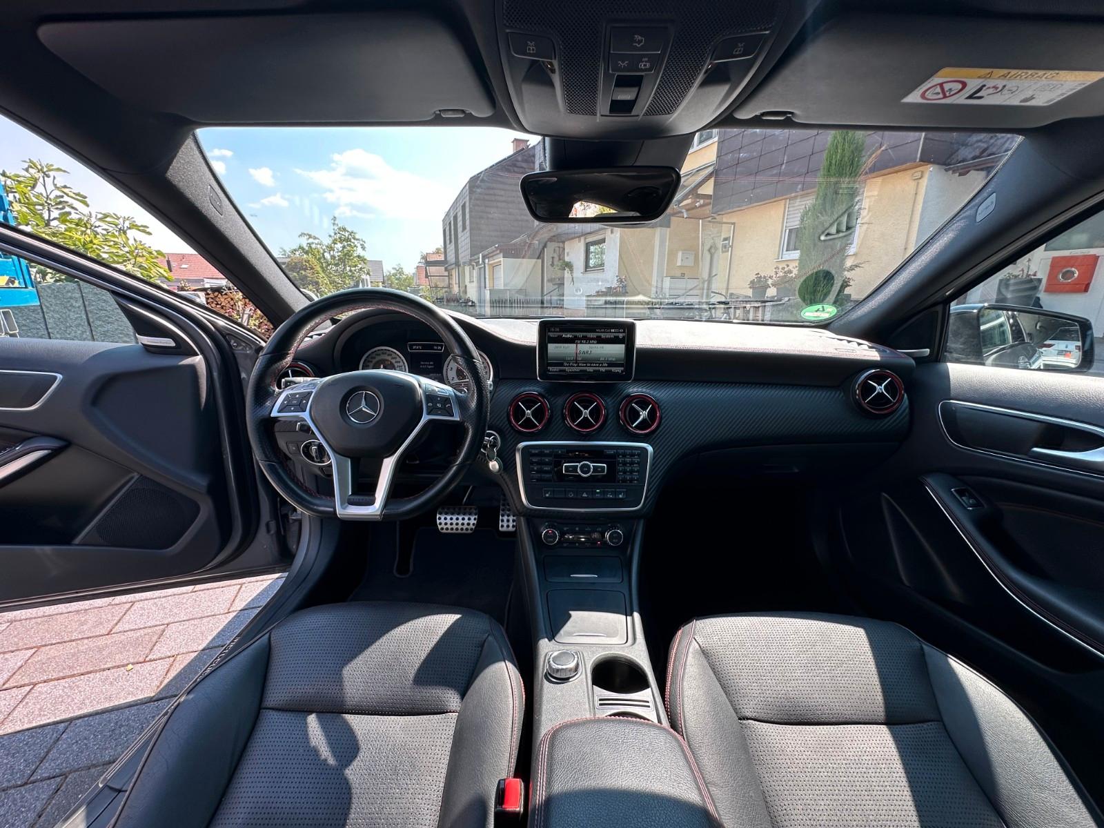 Mercedes-Benz A 250 Sport | Panorama | Service NEU | TÜV NEU