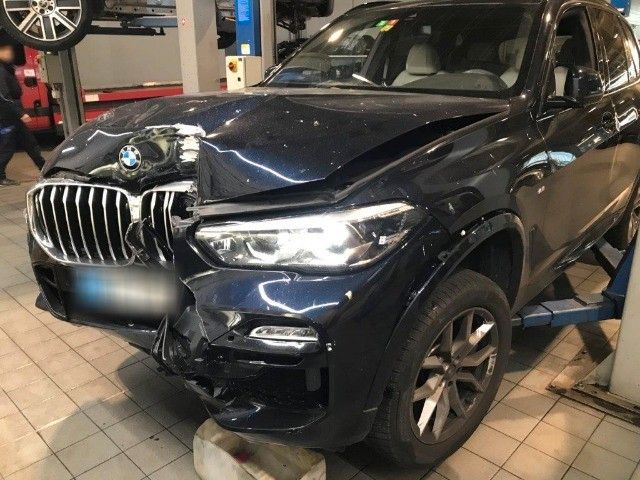 BMW X5 Baureihe X5 xDrive 40 i M Sport