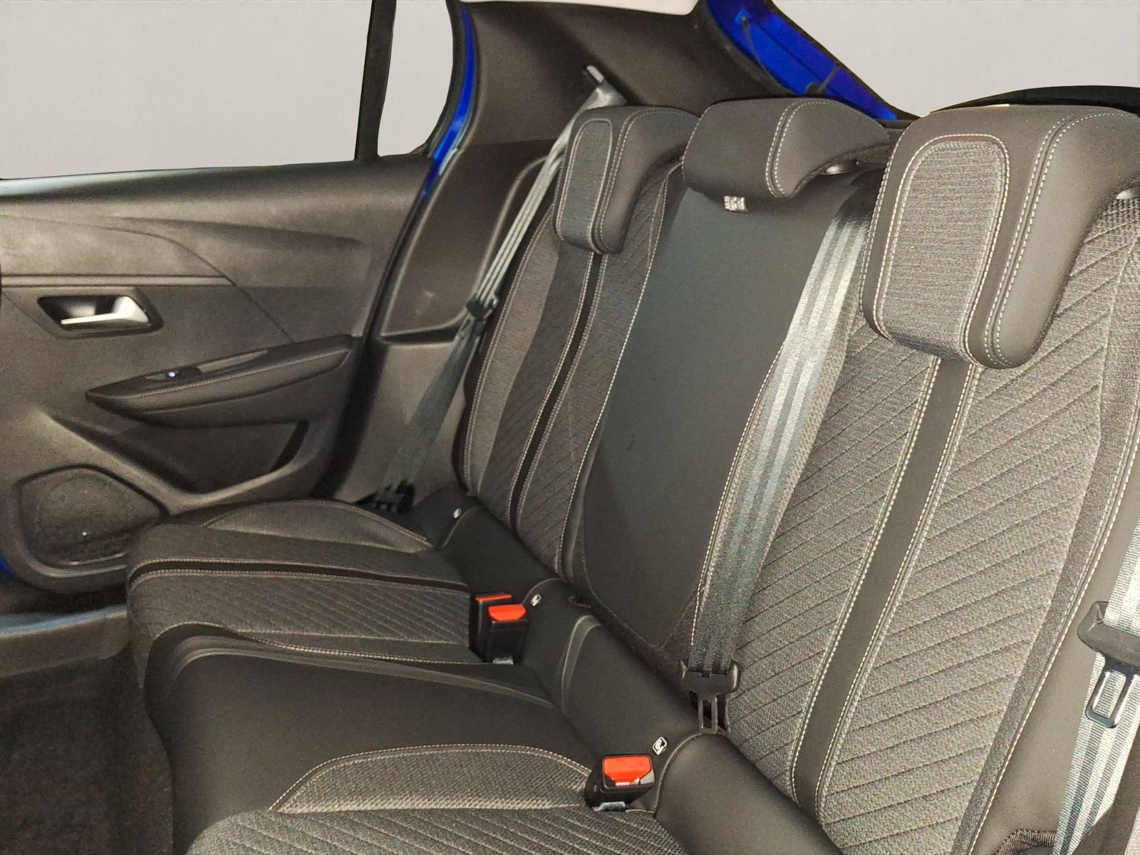 Peugeot 208 - Bild 12