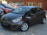 Kia Rio Spirit *TÜV NEU* - Kia Rio Spirit mit Diesel-Antrieb