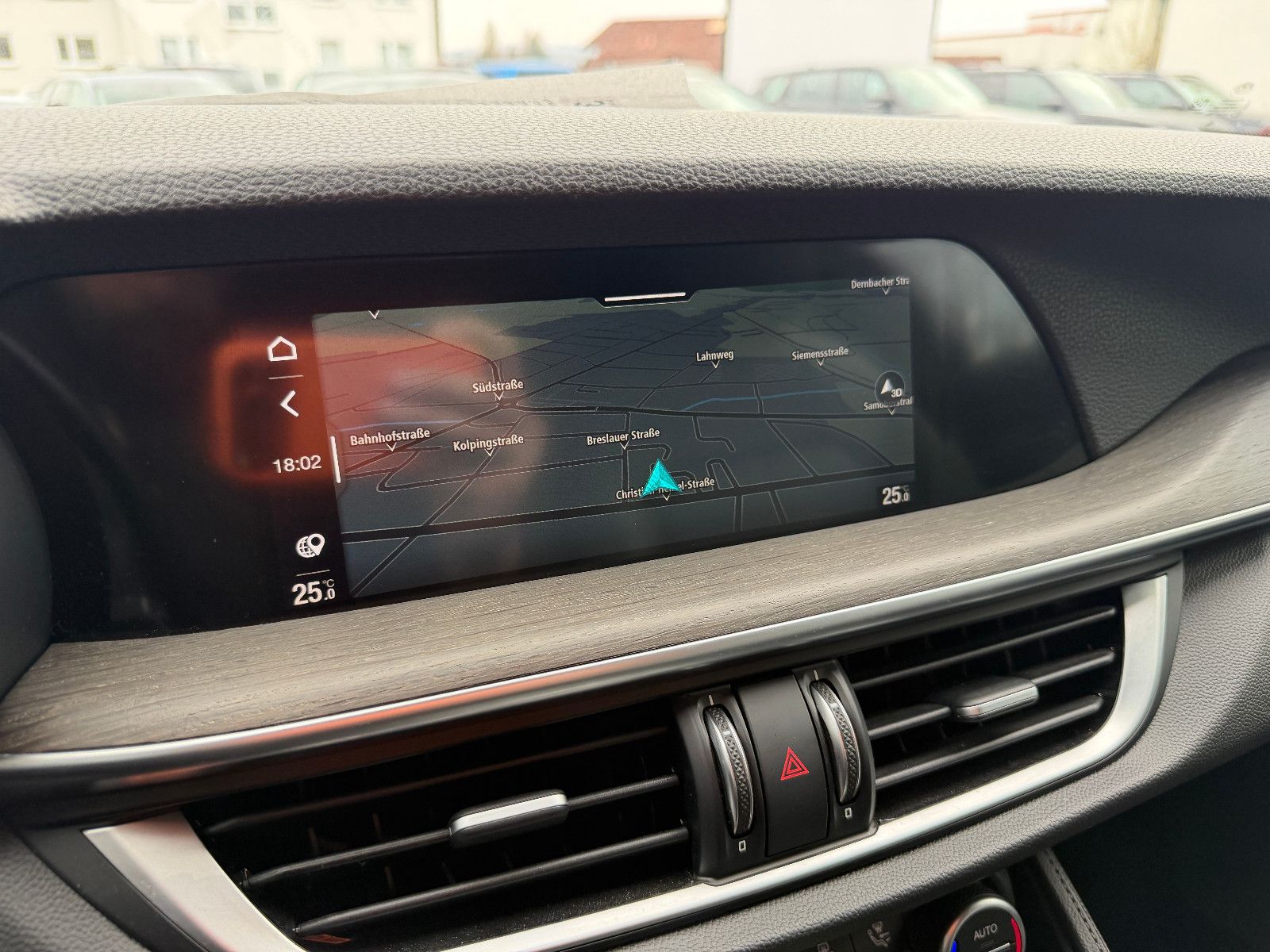 Fahrzeugabbildung Alfa Romeo Stelvio Ti Q4/MEMORY/ACC/NAVI/KAMERA/SHZ/KLIMA