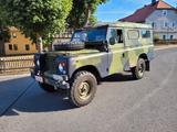 Land Rover Defender 109 H-ZULASSUNG TÜV NEU MILITÄR - Land Rover Defender mit Benzin-Antrieb
