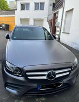 Mercedes-Benz E 400 4MATIC AMG Line Autom. 
