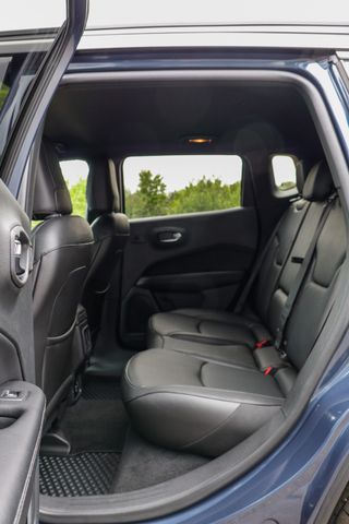 Fahrzeugabbildung Jeep Compass 1.3 T-GDI PHEV 4xe Automatik S Leder Nav