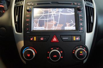 Kia cee'd Sportswagon 1.4 Edition 7-NAVI-KLIMA-SHZG-